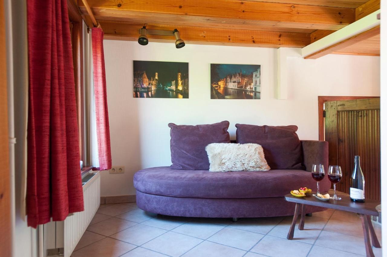 Lien'S Cottage Brugge Bagian luar foto